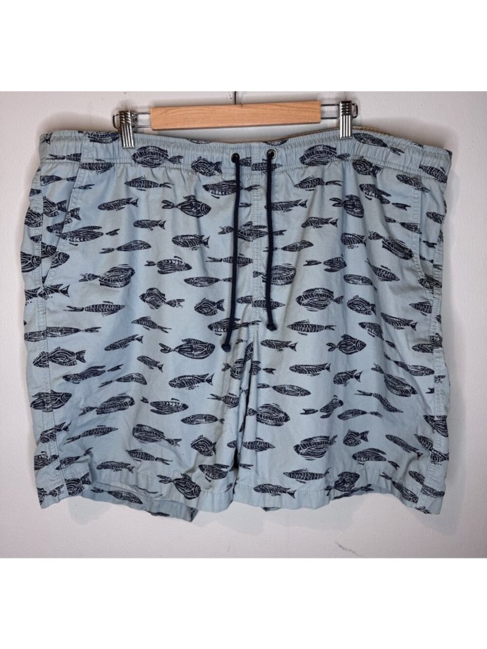 Men’s LL bean XXXL blue Fish Print Shorts Elastic Tie Waist Classic Fit 3XL